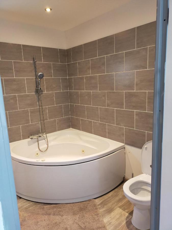 Logement Atypique آرْلْ المظهر الخارجي الصورة